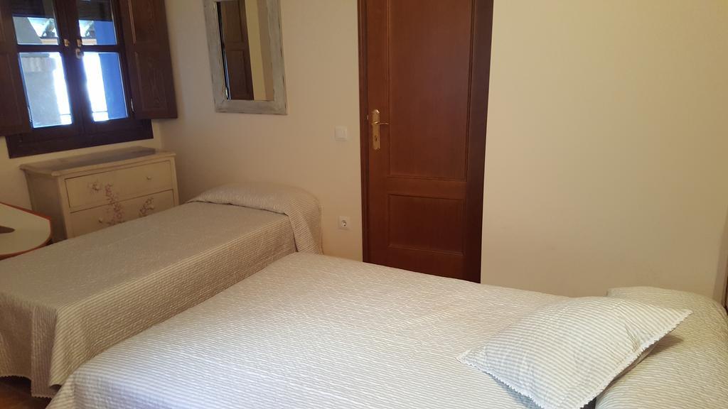Casa Sampietro Apartment Alquezar Bagian luar foto